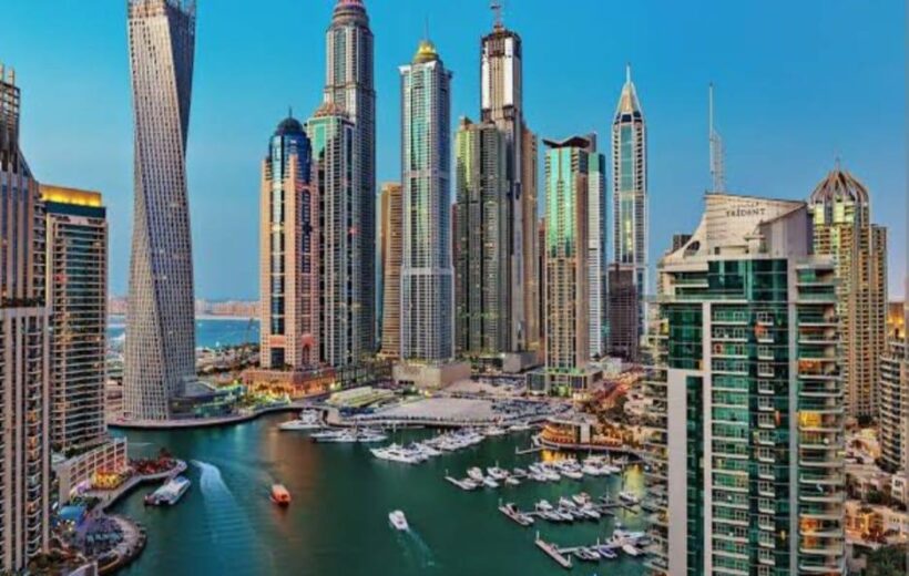 Dubai 8 Stündige Stadtrunfahrt  (Dubai zwischen gestern & heute )    ab 338 AED pro Px .circa 94 € .
